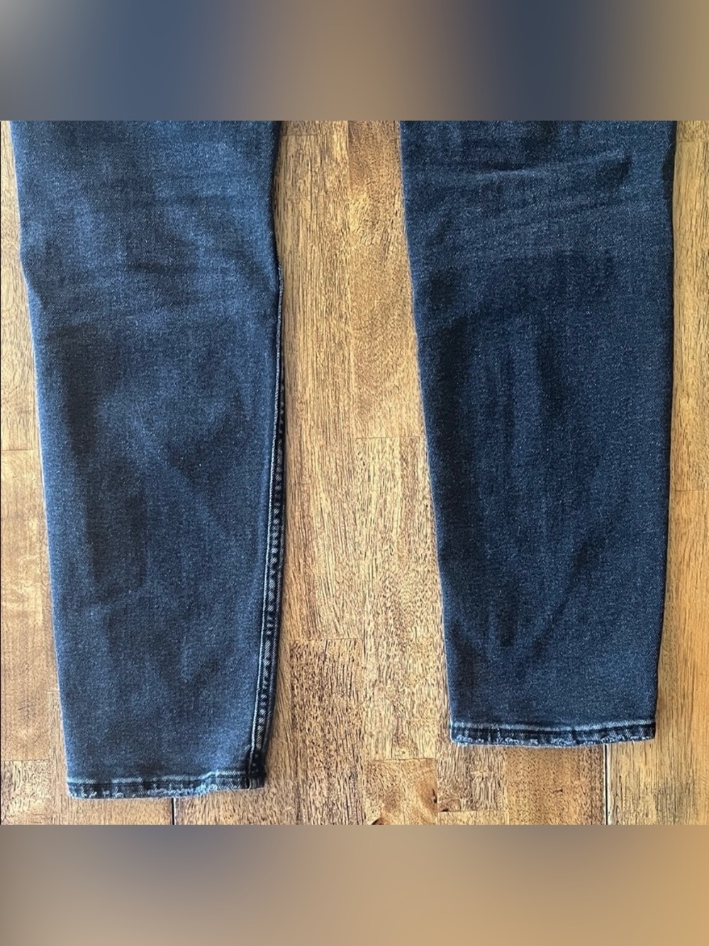 H&M Men’s Distressed Skinny Jeans - Picture 6 of 10